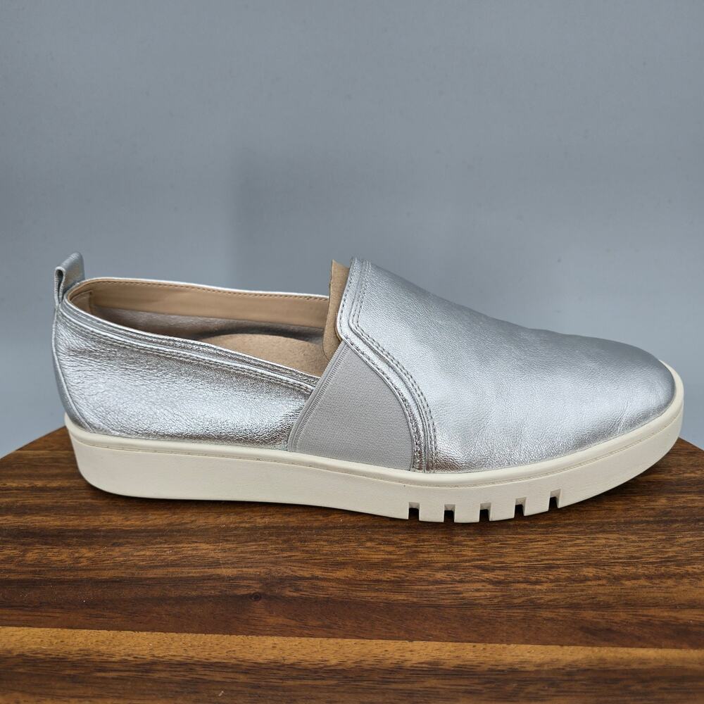 Vionic Cambria Shoes Womens 9 Silver Metallic Leather Slip On Orthotic Sneakers